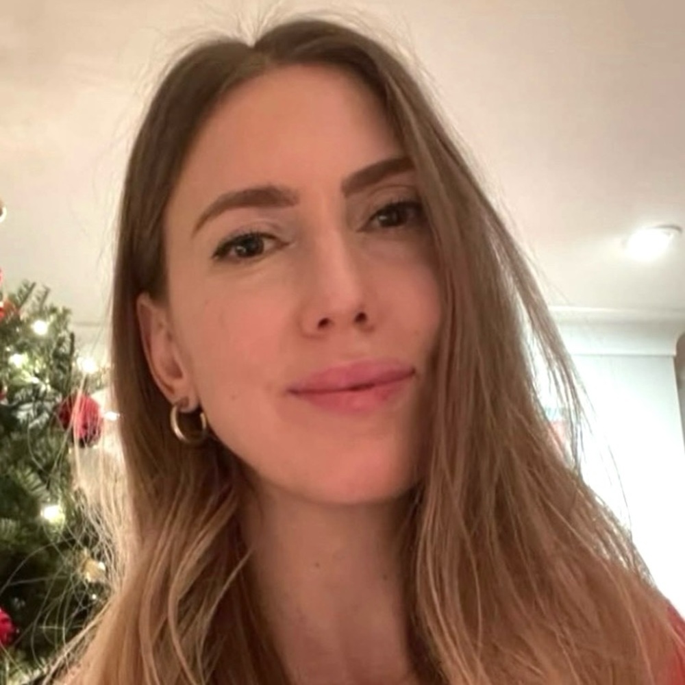 Meet your Posher, Ania